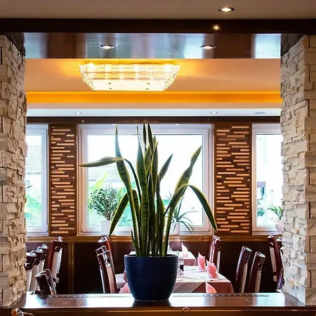 China-Restaurant Lin Garden Gæstehus