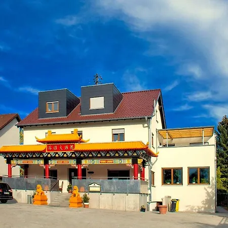 بيت ضيافة Gaststaette Lin Garden Untergruppenbach